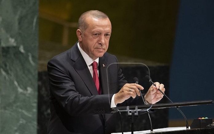 Erdogan lance la menace d’une opération imminente d’invasion contre les Kurdes en Syrie