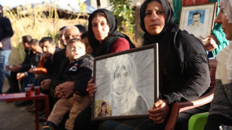 Taybet Inan ou l’humanité que la Turquie a laissée croupir dans la rue Taybet Inan ou l’humanité que la Turquie a laissée croupir dans la rue