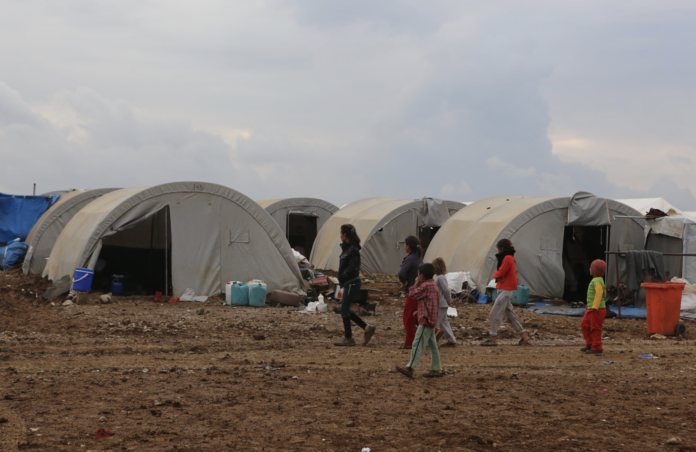 Quatre enfants meurent dans un incendie au camp de Newroz