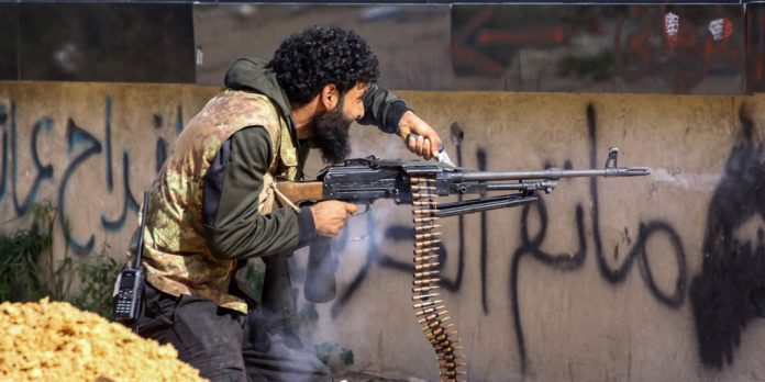 OSDH : Le MIT menace les mercenaires syriens pour qu'ils se rendent en Libye