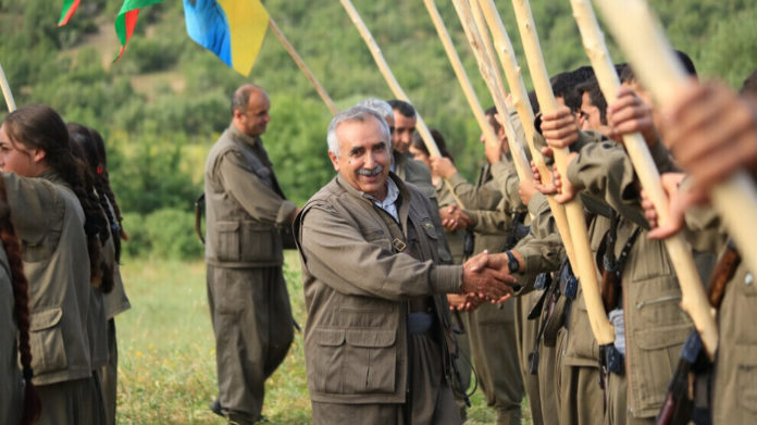 Le dirigeant du PKK Murat Karayilan a parlé de la politique de guerre de la Turquie, soulignant son aspect psychologique