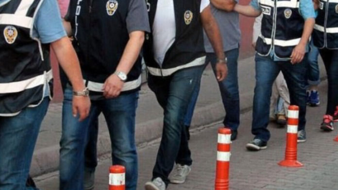 Près de 500 personnes ont été arrêtées au cours des 15 derniers jours, dans le cadre d'opérations politiques menées par le régime turc.
