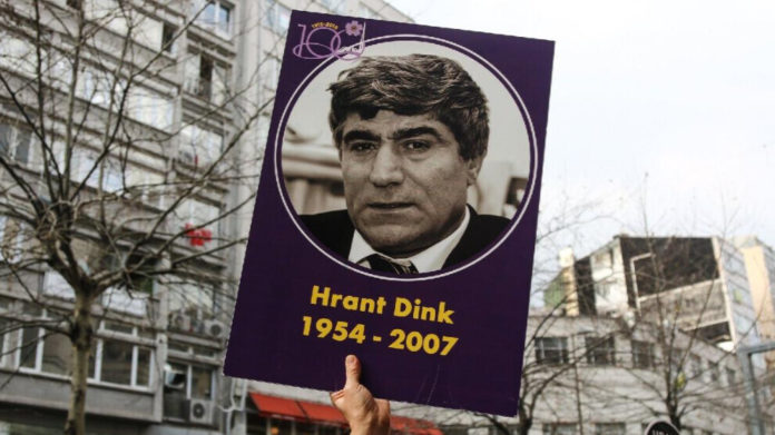 Ce 19 janvier marque l’anniversaire du meurtre à Istanbul en 2007 du journaliste arménien Hrant Dink. 14 ans après, sa famille et ses proches cherchent toujours la justice.