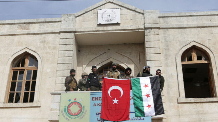 Le 18 mars 2018, la Turquie occupait la ville kurde d’Afrin, au nord de la Syrie, après deux mois de résistance des unités de défense d'Afrin.