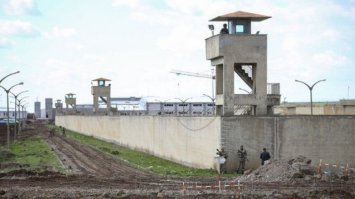 Des membres de l’EI transférés dans des cellules de prisonniers politiques à Diyarbakir