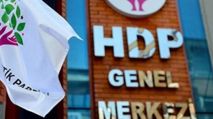 Le bureau de presse du HDP a publié samedi aux environs de 1h du matin une déclaration sur l’arrestation du député destitué du HDP Ömer Faruk Gergerlioğlu et son transfert à l'hôpital vendredi soir.