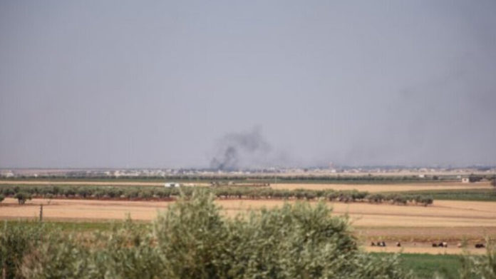 L’État turc a bombardé dimanche trois villages du district de Sherawa à Afrin et un village de Shehba.