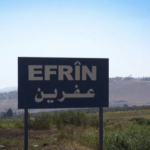 Torture en détention dans la région occupée d’Afrin De plus en plus de témoignages de graves tortures pratiquées par les forces d'occupation turques dans la région kurde d’Afrin se font jour. Emprisonné à Afrin pendant deux ans et demi, un jeune homme livre un récit qui met en lumière l’état catastrophique des droits humains dans cette région.
