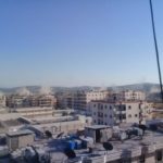 Des dizaines de morts et de blessés dans un bombardement à Afrin, les FDS démentent tout lien avec l’incident Des dizaines de tirs de roquettes ont visé, samedi soir, le centre-ville d'Afrin, dans le nord de la Syrie, tuant au moins 19 civils et blessant plus de 23 autres. Accusées par l’occupation turque, les Forces démocratiques syriennes (FDS) ont nié tout lien avec les bombardements.