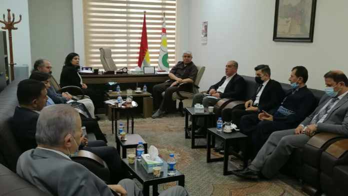 Une délégation du Congrès national du Kurdistan (KNK) est en visite à Hewler (Erbil), la capitale du Sud-Kurdistan (Irak), pour tenir une série de réunions visant à promouvoir l'unité nationale kurde.