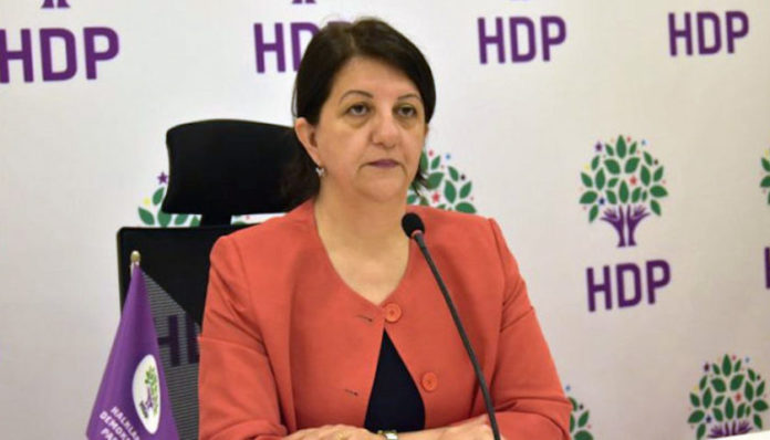 La co-présidente du HDP, Pervin Buldan, a évoqué lundi lors d’une réunion l'isolement carcéral imposé au leader kurde Abdullah Öcalan et a déclaré que c'était une façon de bloquer les solutions démocratiques.