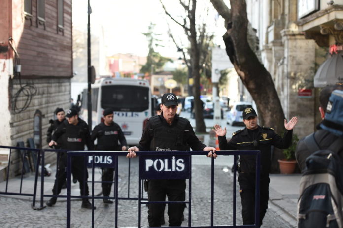 38 mandats d’arrestations ont été émis contre des Kurdes dans le cadre d’une enquête menée par le Procureur de la République d’Istanbul. 