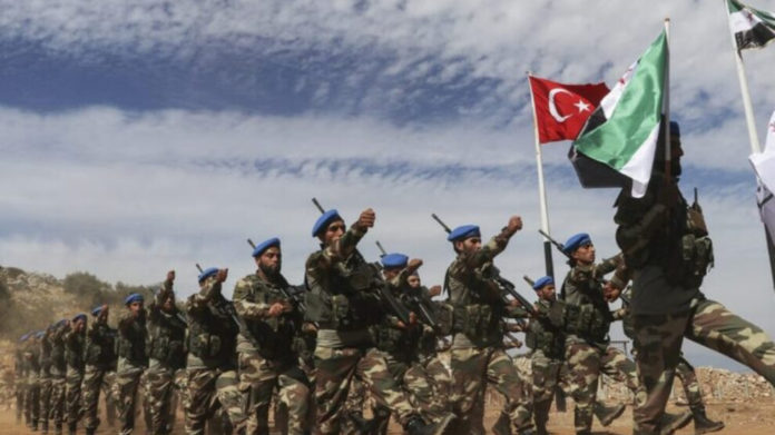 Selon l'OSDH, l'État turc a emmené 130 mercenaires syriens supplémentaires en Turquie, s'apprêtant à les envoyer en Libye.