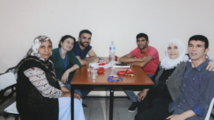 Détenu dans la prison de Düzce, en Turquie, le prisonnier politique Atilla Coskun est maintenu en détention, malgré un cancer du cerveau.