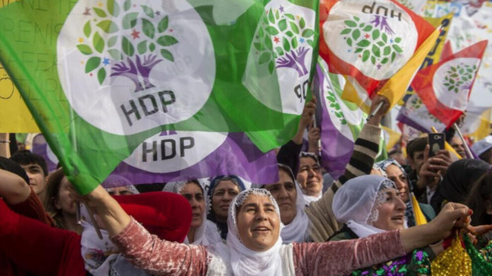 Ce 4 novembre marque le 5e anniversaire de l’arrestation par le régime turc des coprésidents du HDP, Figen Yüksekdag et Selahattin Demirtas