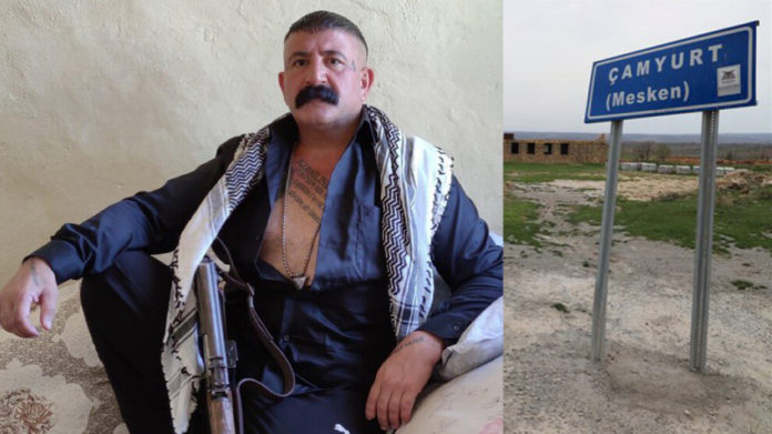 Un jeune homme nommé Mazlum Çelik a été tué avec un fusil à canon par le chef des gardes de village dans le village de Mesken, à Midyat