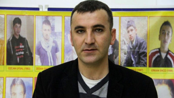 Ferhat Encü a perdu son frère et d'autres membres de sa famille, il y a dix ans, dans le massacre de Roboski. Il dénonce la culture de l'impunité pratiquée de longue date par le régime turc.