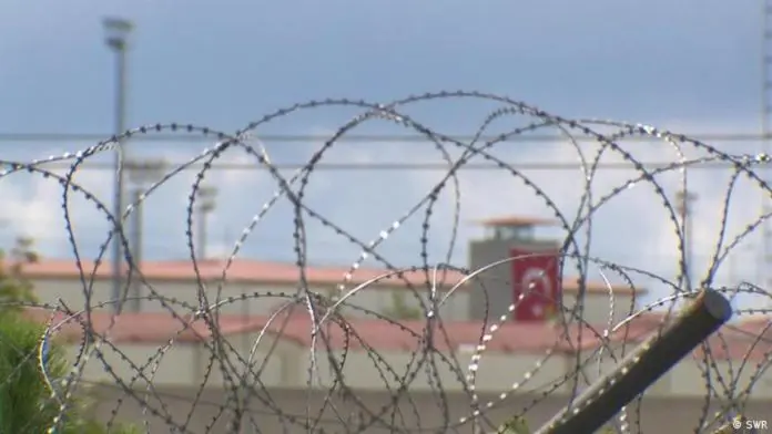La délégation d'observation des prisons de la région de Marmara a tenu une conférence de presse pour exposer la situation dans les prisons turques et a déclaré qu'au moins 59 prisonniers sont morts au courant de l’année 2021.