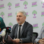 De retour du Sud-Kurdistan, une délégation du HDP dénonce le soutien de la Turquie à l’EI « La prétendue lutte de la Turquie contre l'EI est un gros mensonge », déclare une délégation du HDP suite à une visite au Sud-Kurdistan