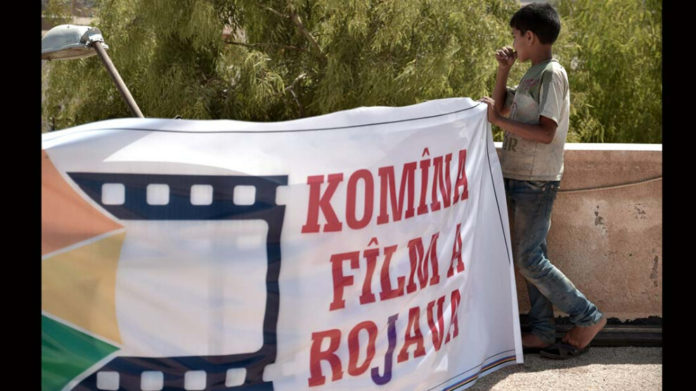 Malgré les attaques sur la région, la Commune du film du Rojava, qui aspire à refléter la révolution, a produit de nombreux films depuis 2015