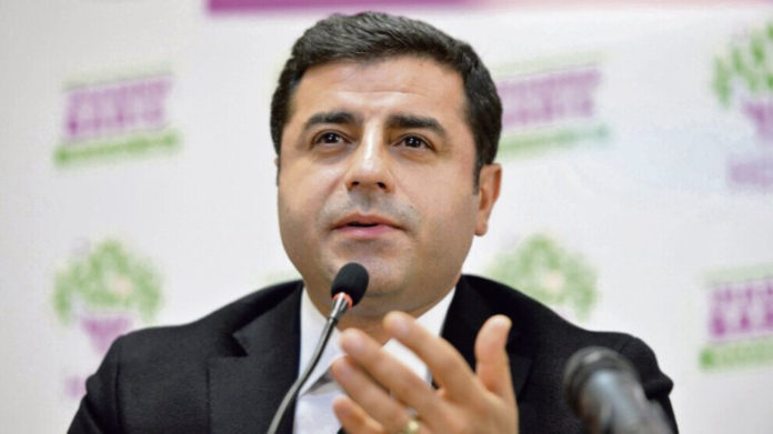 Une nouvelle procédure pénale a été ouverte contre l'ancien coprésident du HDP, Selahattin Demirtas, pour un tweet posté il y a neuf ans