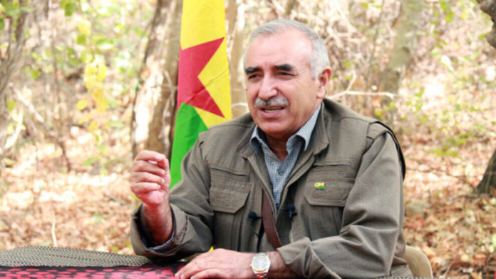 Le conflit actuel est une question de vie ou de mort pour le peuple kurde, a déclaré Murat Karayilan, appelant les Kurdes à se mobiliser