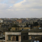 Manbij: un civil tué par des tirs turcs Un civil a été tué dans une attaque menée par les forces d'occupation turco-djihadistes contre un village de Manbij, dans le nord de la Syrie