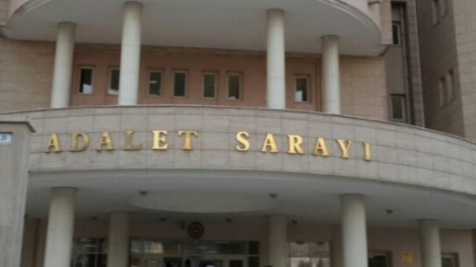Un tribunal turc de la province d'Urfa a condamné 5 personnes à un total 73 ans de prison pour 