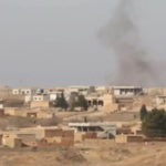 La Turquie poursuit ses attaques dans le nord de la Syrie L'armée turque a attaqué lundi des villages près de Manbij et dans la région de Shehba avec des obus d'artillerie.