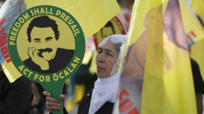 756 avocats du Moyen-Orient et d'Afrique du Nord ont adressé aux autorités turques une demande visant à rencontrer le leader kurde Öcalan