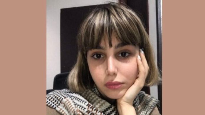 Les autorités iraniennes ont arrêté dimanche la journaliste Nazila Maroofian après son interview avec le père de Jina Mahsa Amini.