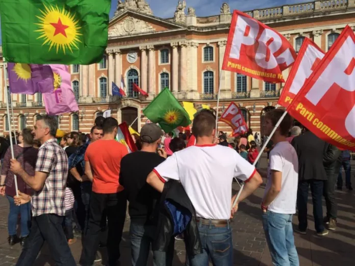 Le Parti communiste français (PCF) a publié une déclaration dénonçant les attaques de l'État turc contre le Rojava.