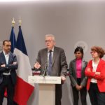 Des sénateurs français annoncent une délégation au Rojava pour protester contre l’agression turque Lors d’une conférence de presse au sénat français, le 1er décembre 2022, Laurence Cohen, Sénatrice du Val-de-Marne, a annoncé la composition d’une délégation pour le Rojava pour le début de l’année 2023. « Malheureusement la situation s’est aggravée, » disait-elle, « et Erdogan, profitant ce ce qui se passe en Ukraine, et avec les regards braqués plutôt sur l’Ukraine que sur la Turquie, bombarde les infrastructures, des écoles et des hôpitaux. »