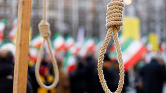 Depuis le début de l'année, plus de cent personnes ont été exécutées en Iran, selon l’organisation de défense des droits humains Hengaw.