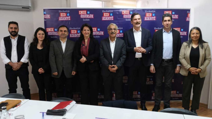 Les six partis de l'Alliance se sont mis d’accord sur une stratégie électorale commune en vue des élections générales du 14 mai en Turquie.
