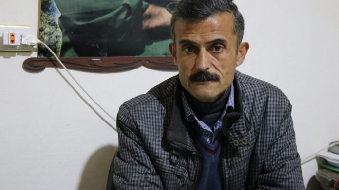 Le groupe de mercenaires Çeyş El Şerqiye, soutenu par l'État turc, a kidnappé et torturé Eli Mihemed Egreş, un homme de 43 ans du village de Senarê dans le district de Şiyê.