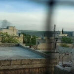 La Turquie bombarde les villages d’Afrin et de Shehba L'Etat turc a bombardé les villages des cantons d'Afrin et de Shehba ainsi que l'aéroport de Minix.