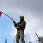 Afrin : Une fillette de 10 ans violée par des djihadistes soutenus par la Turquie Une fillette de 10 ans a été violée par un djihadiste soutenu par la Turquie à Afrin, entraînant une vive indignation et des appels à une action internationale.