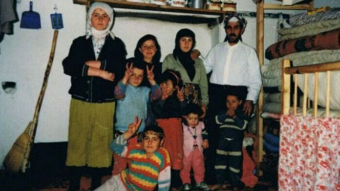 La justice et l'administration turques, qui protègent les assassins de 9 membres d'une même famille à Altınova le 3 octobre 1993, poussent à la prescription de l'affaire.
