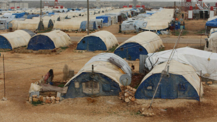 Dans la région de Shehba, où les mois d'hiver sont particulièrement rigoureux, la vie dans les camps devient de plus en plus difficile