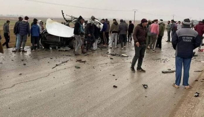 Un véhicule a été la cible d'une frappe de drone turque dans le canton de Hassaké, dans le nord de la Syrie, entraînant plusieurs blessures, selon des sources sécuritaires.