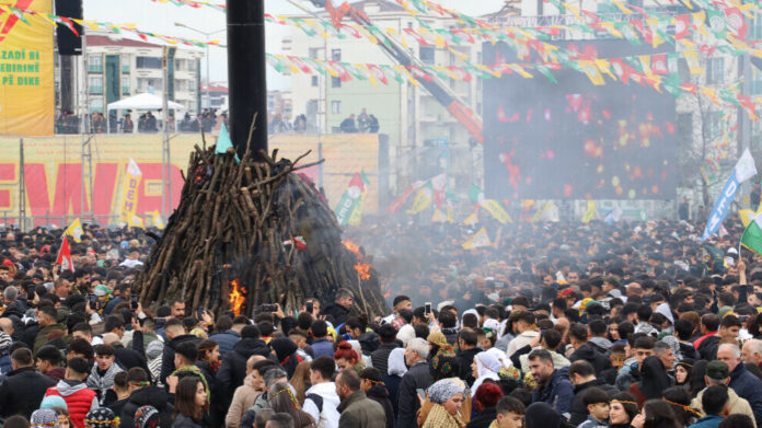 À Diyarbakir, la police turque a procédé à l’arrestation d’au moins 200 personnes en marge des festivités du Newroz