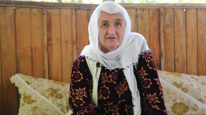 Makbule Özer, une femme kurde de 81 ans, a été de nouveau incarcérée suite à un rapport médico-légal la déclarant apte à la prison.