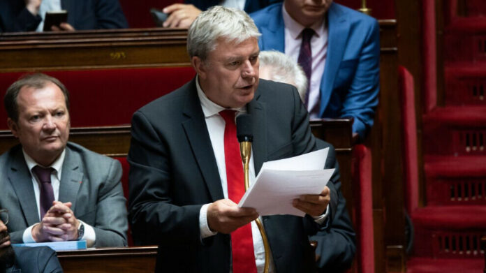 Dans une question au gouvernement, le député communiste Jean-Paul Lecoq pointe du doigt la répression croissante visant les Kurdes en France