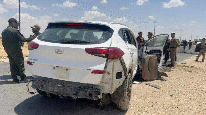 Un attentat à la bombe dans la ville yézidie de Shengal (Sinjar) a fait quatre blessés, parmi lesquels figurent des journalistes de Çira TV et de la radio Çira FM.