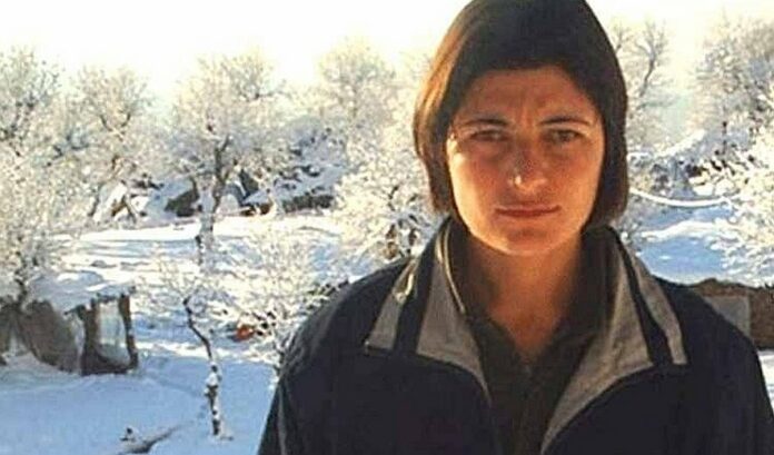 La république islamique d'Iran refuse de permettre à Zeinab Jalalian, emprisonnée depuis 17 ans et dont la santé s'est gravement détériorée, de bénéficier de ses droits, y compris celui de se faire soigner, à moins qu'elle ne signe une « lettre de regret ».