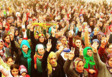 Le « Processus de résolution » et les idées fausses Comme la paix et la solution ne seront pas aussi simples qu'on le pense, la République fasciste turque et sa clique dirigeante AKP-MHP voudront éliminer la destruction profonde et historique qu'elles ont subie en manipulant le processus par des astuces et des jeux.