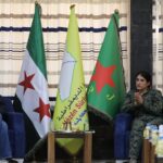 Des délégations françaises et italiennes rencontrent les commandantes des FDS et des YPJ Le 24 janvier, des délégations composées de parlementaires et de maires italiens et français se sont rendues dans le nord-est de la Syrie pour rencontrer les dirigeantes des Forces démocratiques syriennes (FDS) et des Unités de protection des femmes (YPJ).