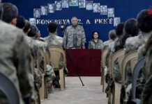Pour que la décision de mettre fin à la lutte armée devienne effective, la Turquie doit nécessairement procéder à des réformes législatives, déclare Murat Karayilan, membre du Comité exécutif du PKK, lors de son discours d'ouverture du 12e congrès de l’organisation.